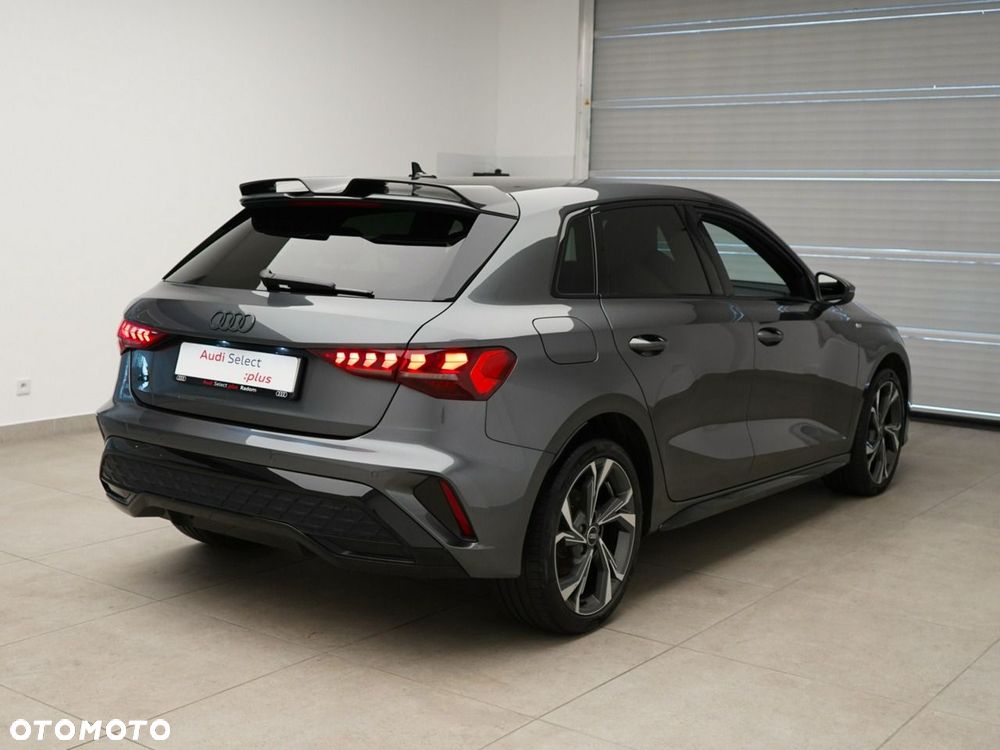 Audi A3 Sportback - 5