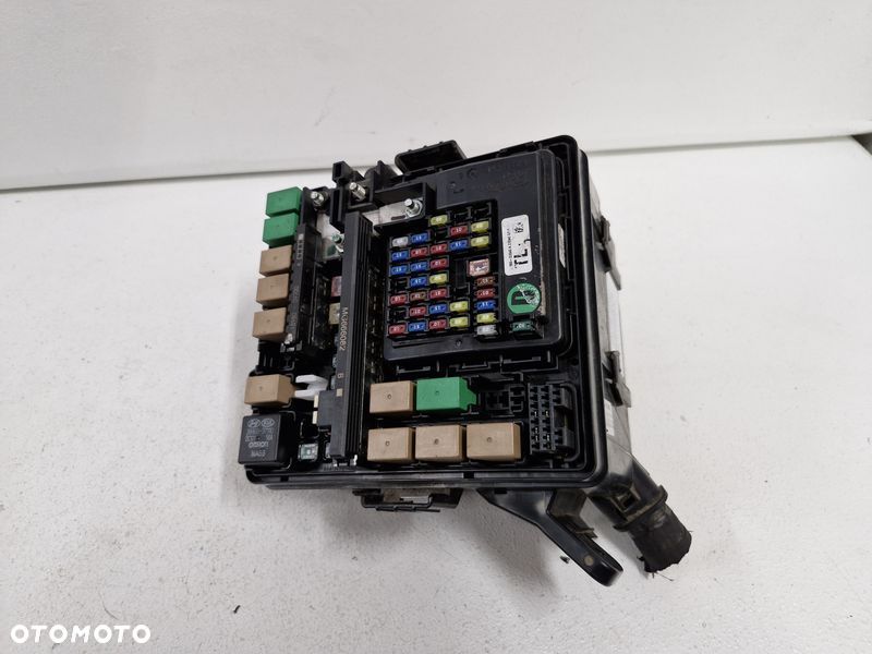 hyundai tucson 3 iii 1.6 t-gdi skrzynka bezpieczników 91950-d3240a 91452-d7834 - 1