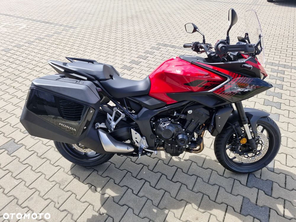 Honda CB - 11
