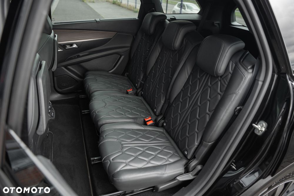Peugeot 5008 PureTech 180 EAT8 Stop & Start GT - 35