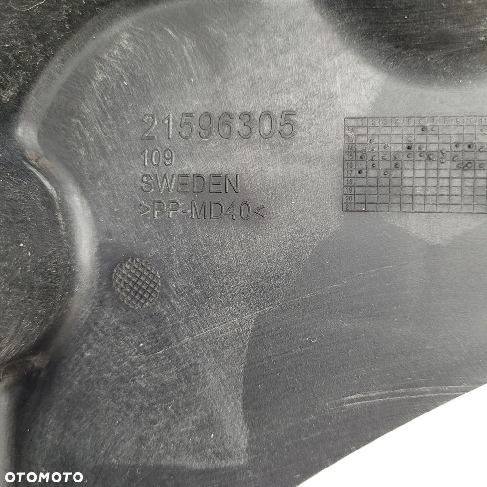 PIERŚCIEŃ OBUDOWA CHŁODNICY  VOLVO FL 22106351 21596305 - 2