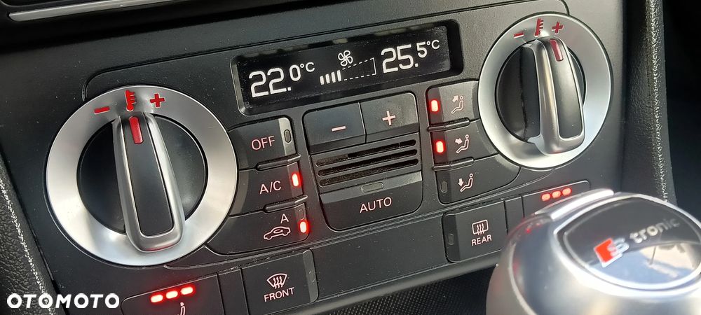 Audi Q3 2.0 TDI Quattro S tronic - 25