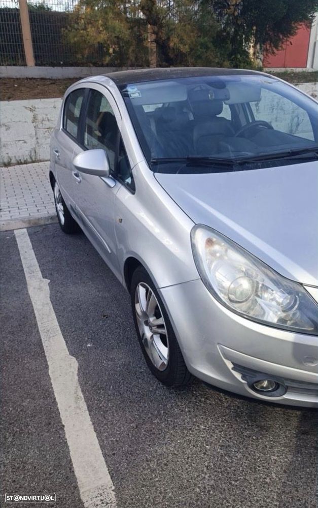 Opel Corsa 1.2 Enjoy - 3