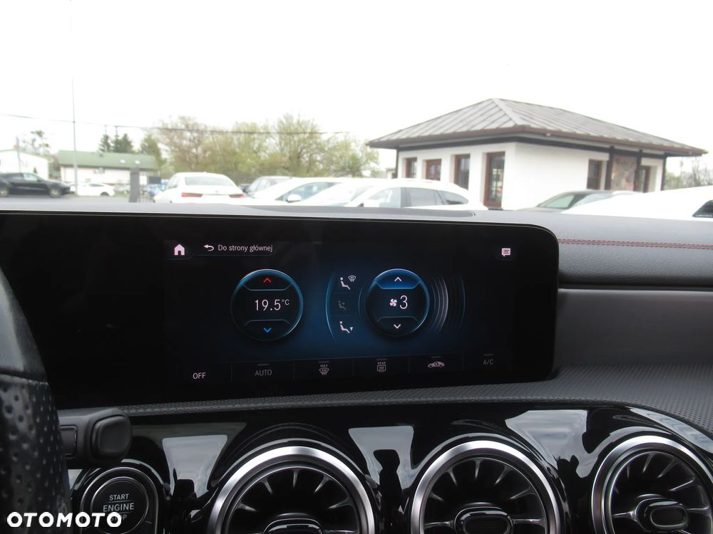 Mercedes-Benz CLA 200 AMG Line 7G-DCT - 38