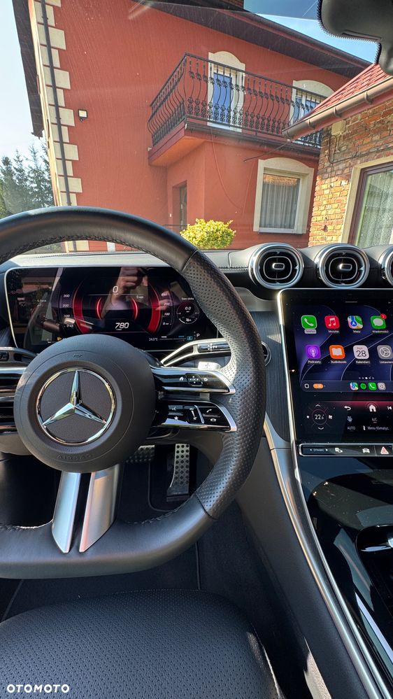 Mercedes-Benz GLC - 28