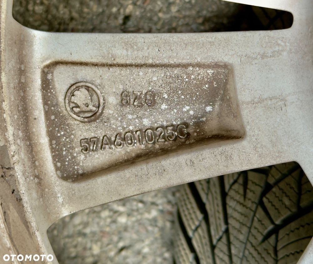 Opony zimowe Kumho wraz z felgami (OE Skoda) - 11