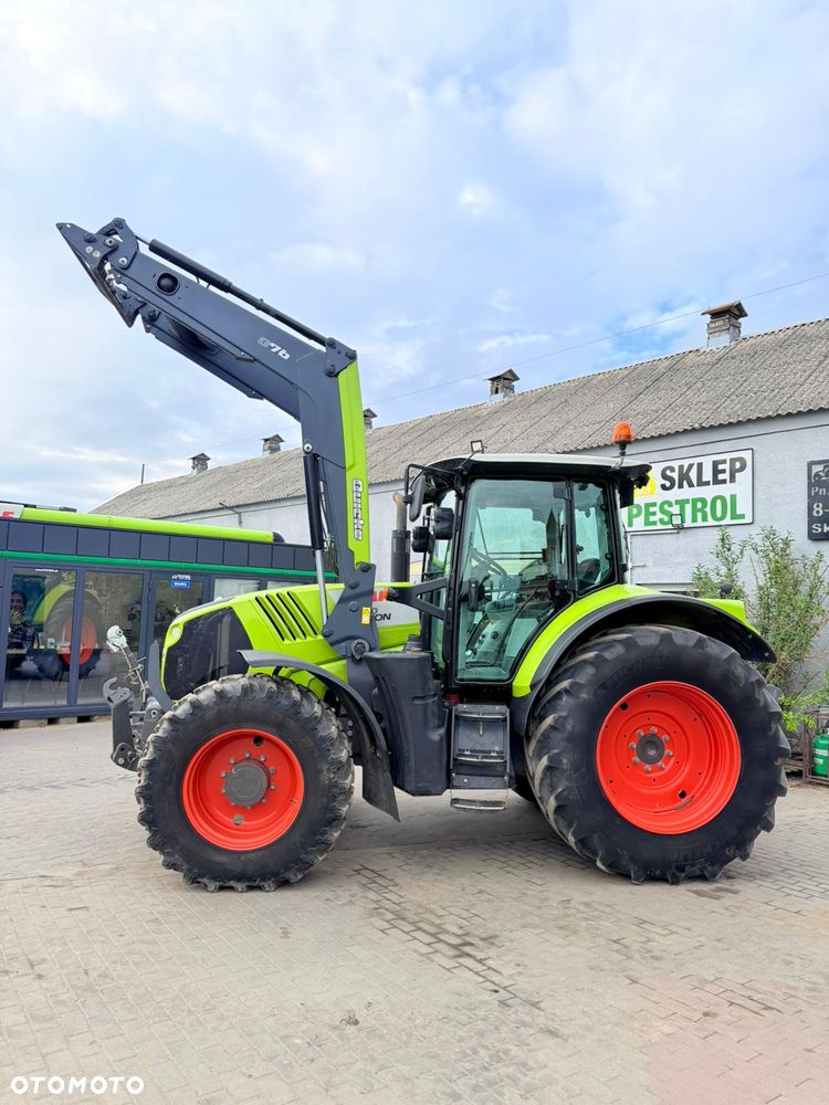 Claas Arion 640 - 9