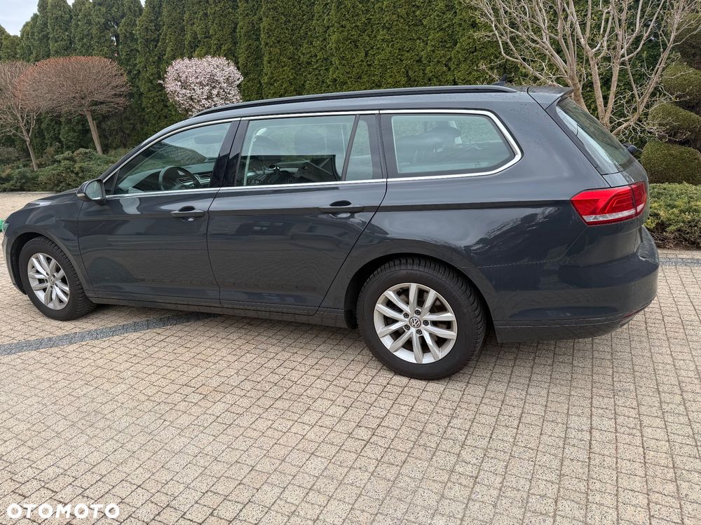 Volkswagen Passat 2.0 TDI SCR Business - 21