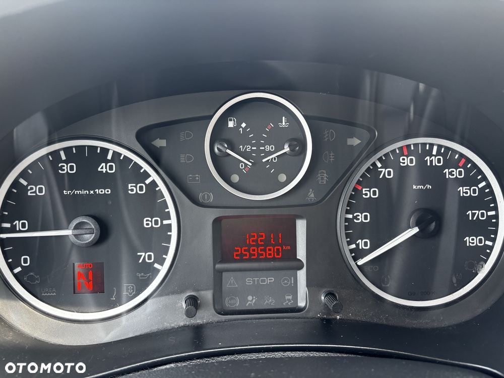 Peugeot Partner - 7