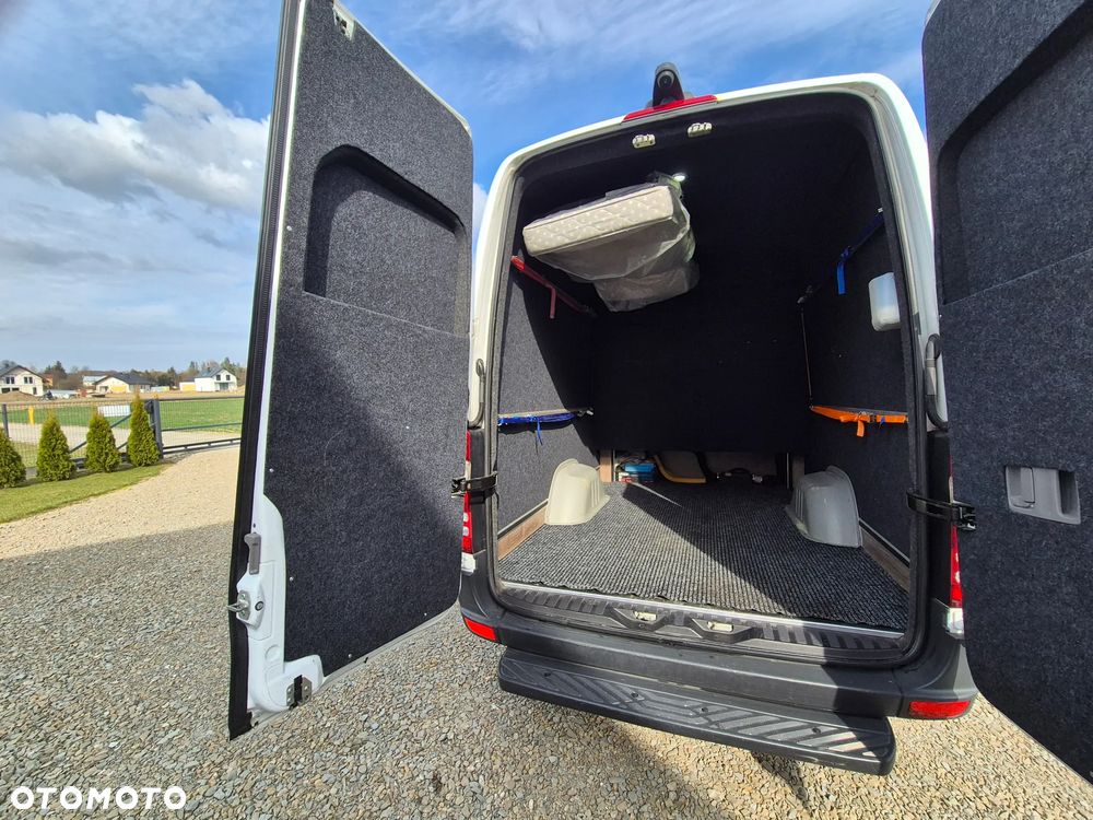 Mercedes-Benz Sprinter 906.255 - 24