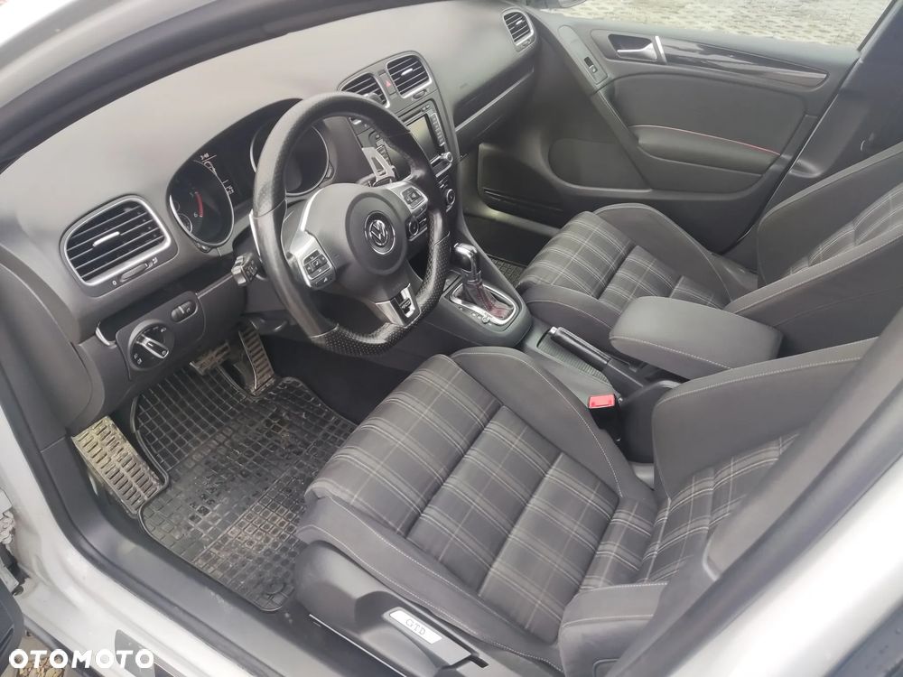 Volkswagen Golf 2.0 TDI DPF DSG GTD - 7