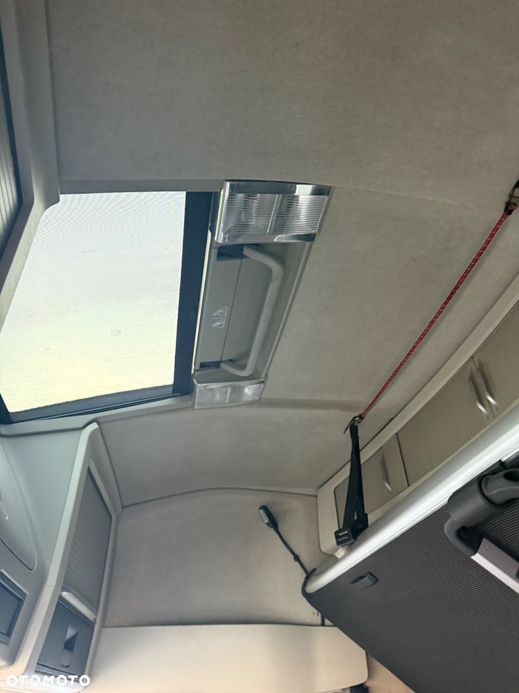 Volvo FH 460 - 13