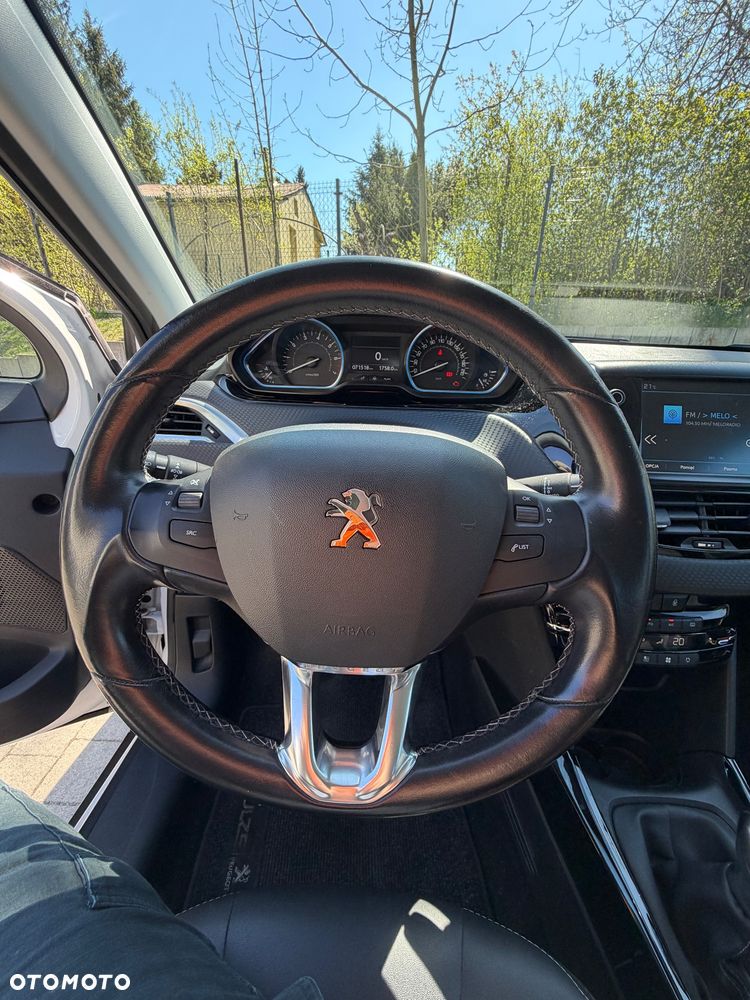 Peugeot 2008 1.2 Pure Tech Active EU6 - 18