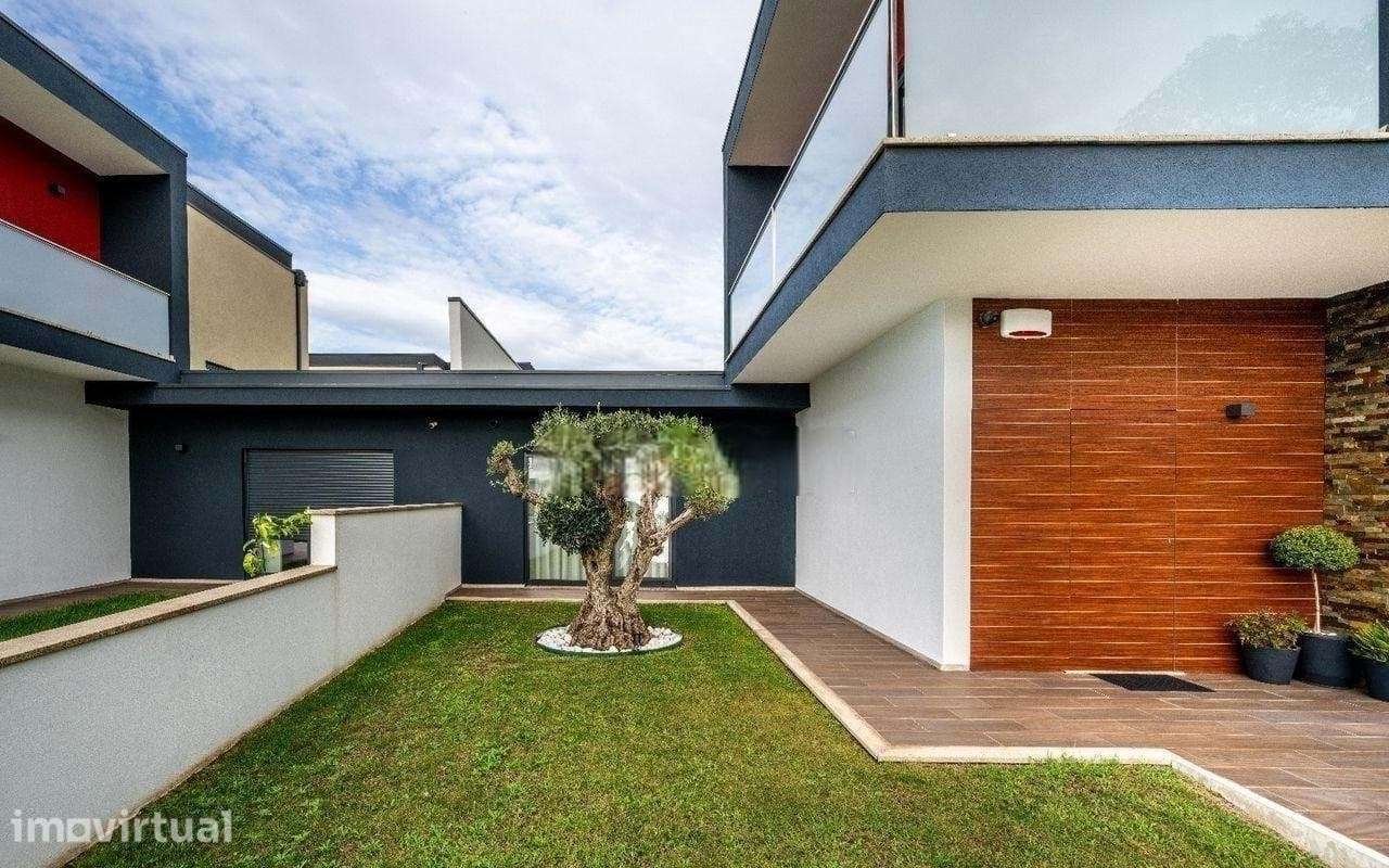 Moradia | T3 | Luxo | Penafiel - Grande imagem: 5/35