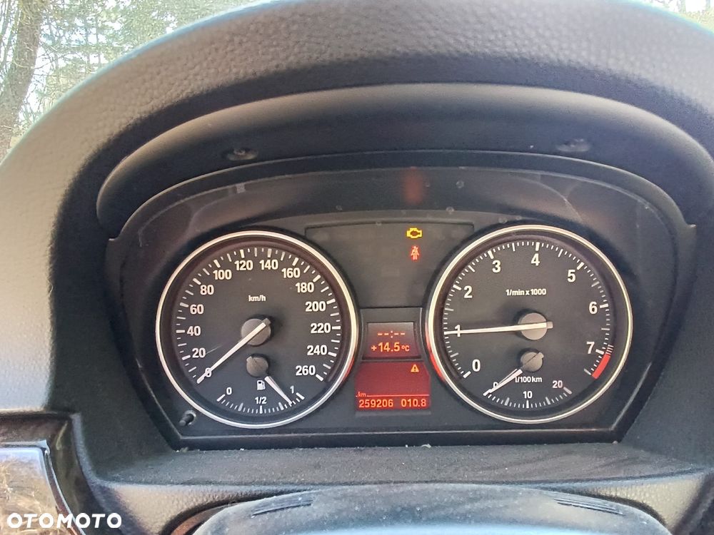 BMW Seria 3 320i Edition Exclusive - 5