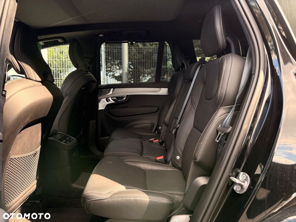 Volvo XC 90 - 26