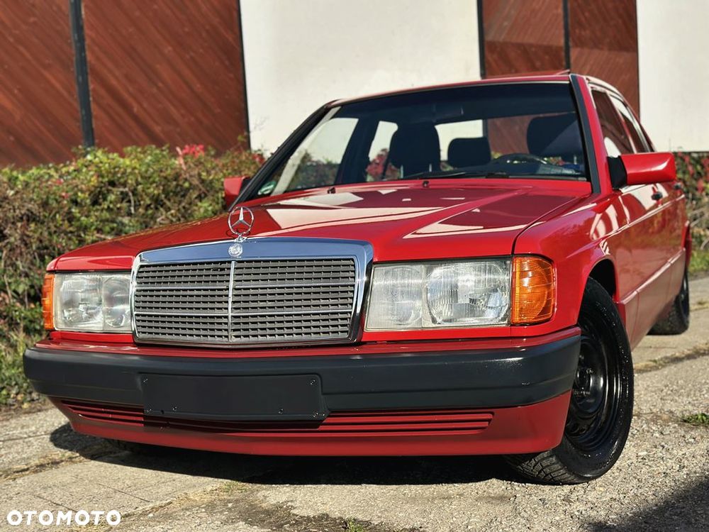 Mercedes-Benz W201 (190) - 40