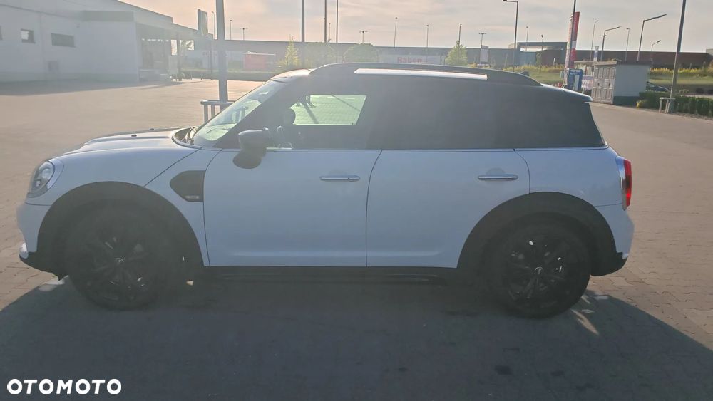 MINI Countryman Cooper Estate Edition - 5
