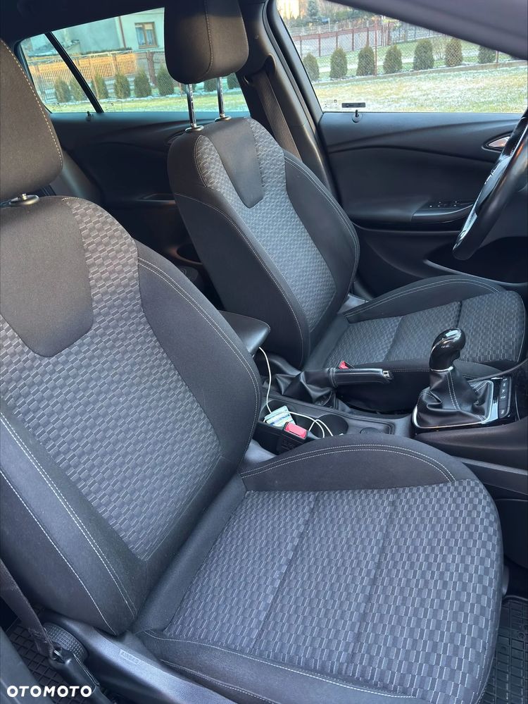 Opel Astra 1.4 Turbo Start/Stop Dynamic - 18