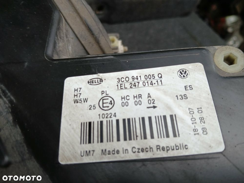 Volkswagen Passat B6 Lampa przednia lewa, prawa - 11