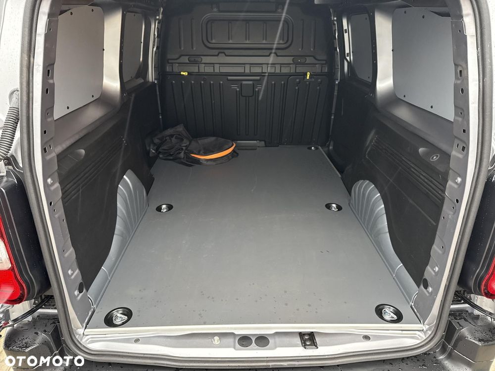 Toyota PROACE CITY - 13