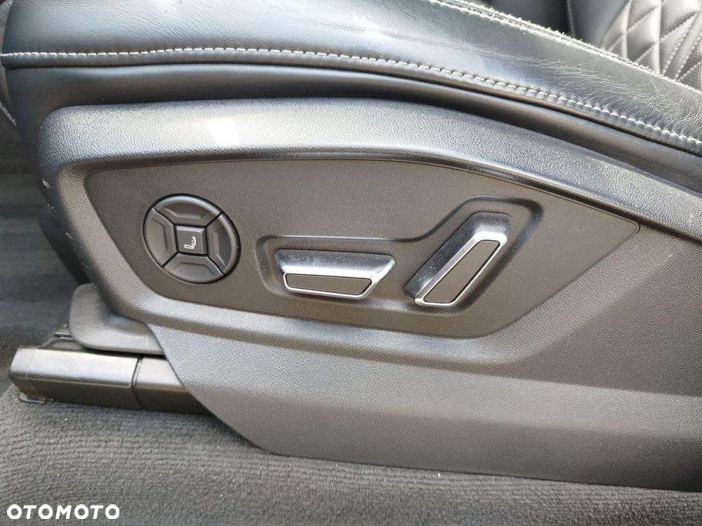 Audi SQ8 - 16