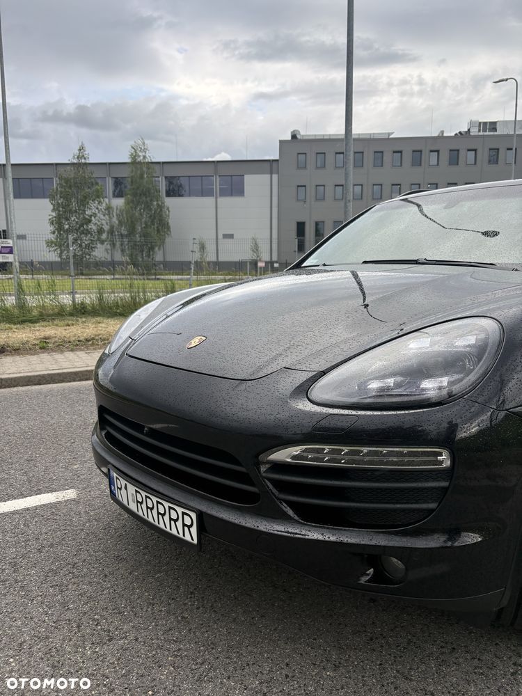 Porsche Cayenne - 5