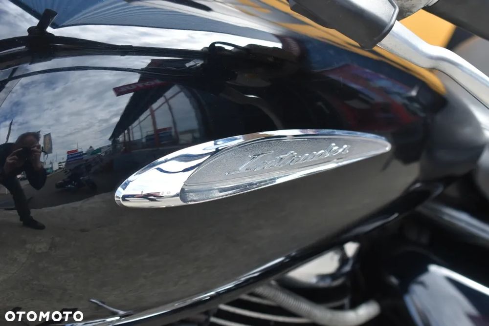 Suzuki VL 800 Volusia - Boulevard C50 - 19
