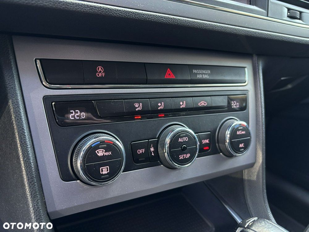 Seat Leon 2.0 TDI DSG Xcellence - 16