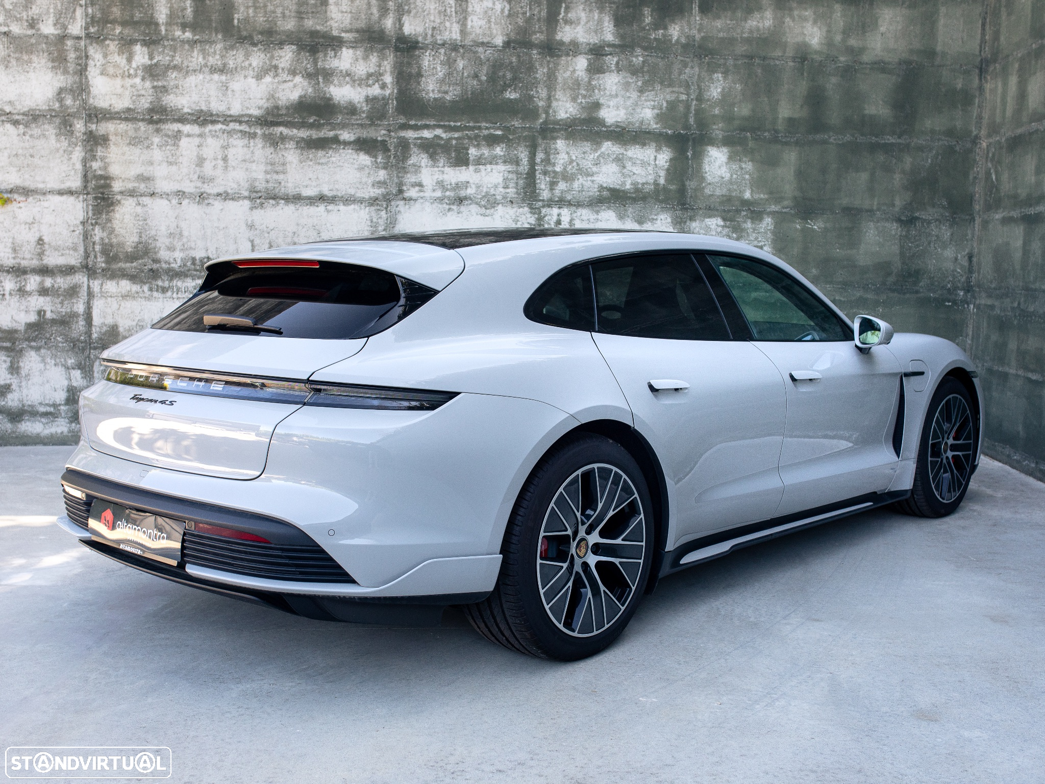 Porsche Taycan Sport Turismo 4S - 15