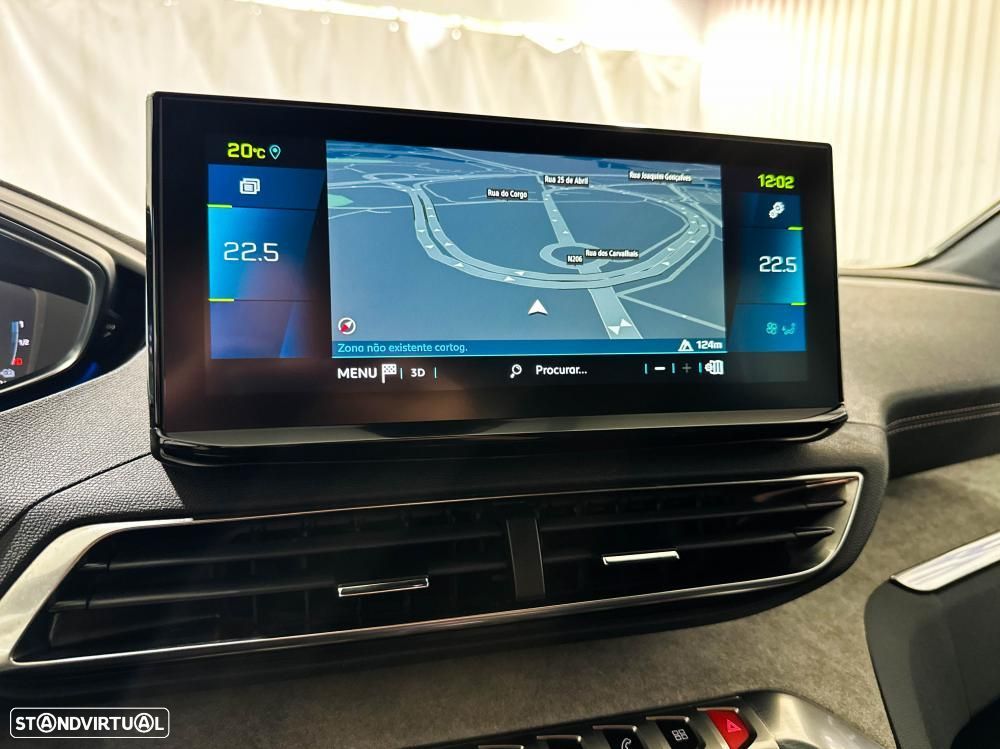 Peugeot 3008 1.6 Hybrid GT Pack e-EAT8 - 57