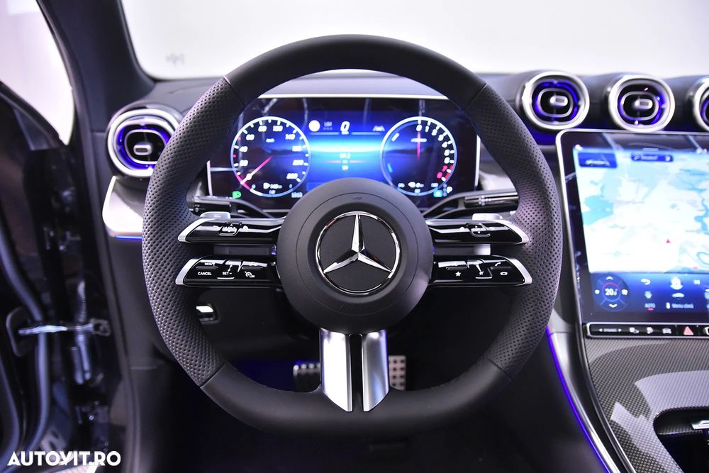 Mercedes-Benz GLC 300 e 4MATIC PHEV - 16