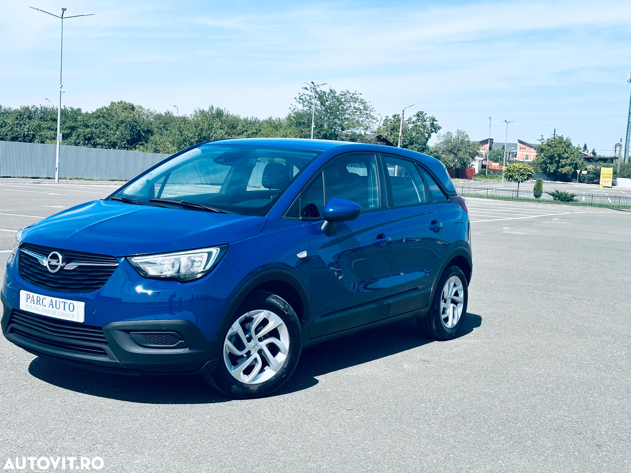 Opel Crossland X 1.2 Enjoy - 2