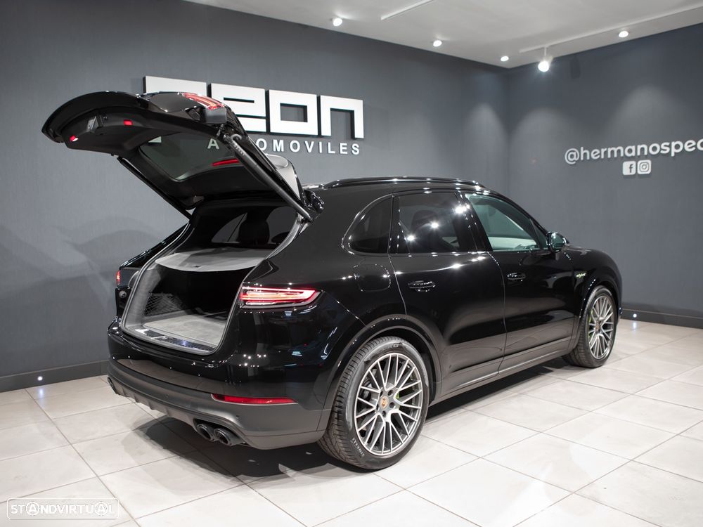 Porsche Cayenne E-Hybrid Platinum Edition - 50