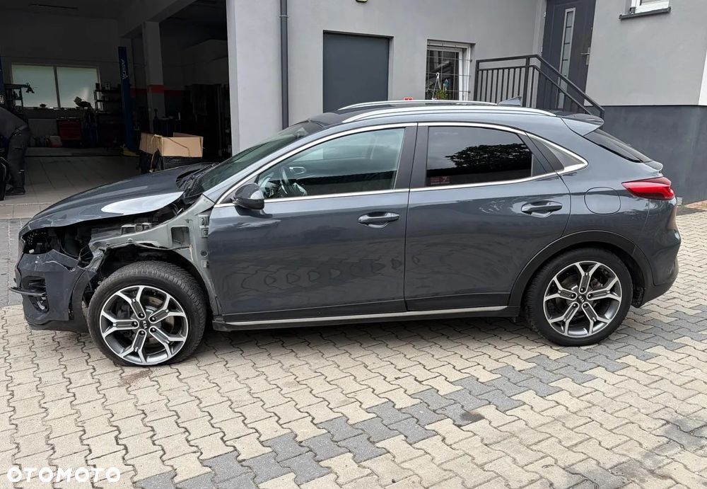 Kia XCeed 1.4 T-GDI M DCT - 4