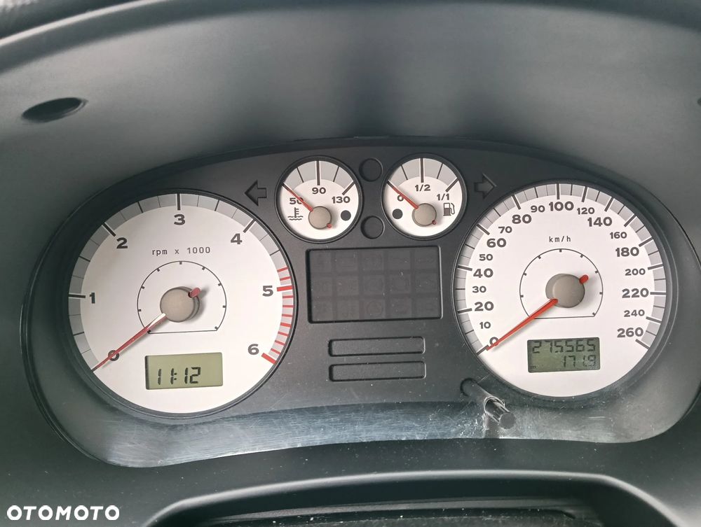 Seat Leon 1.9 TDI 150 Sport - 12