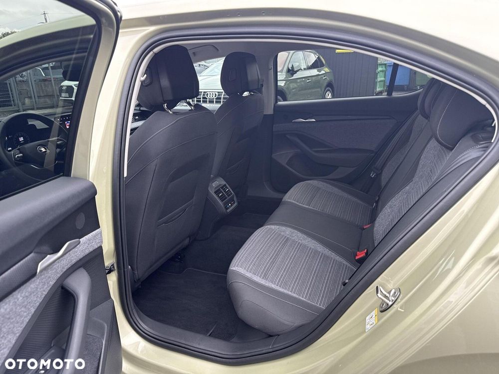 Skoda Superb - 16