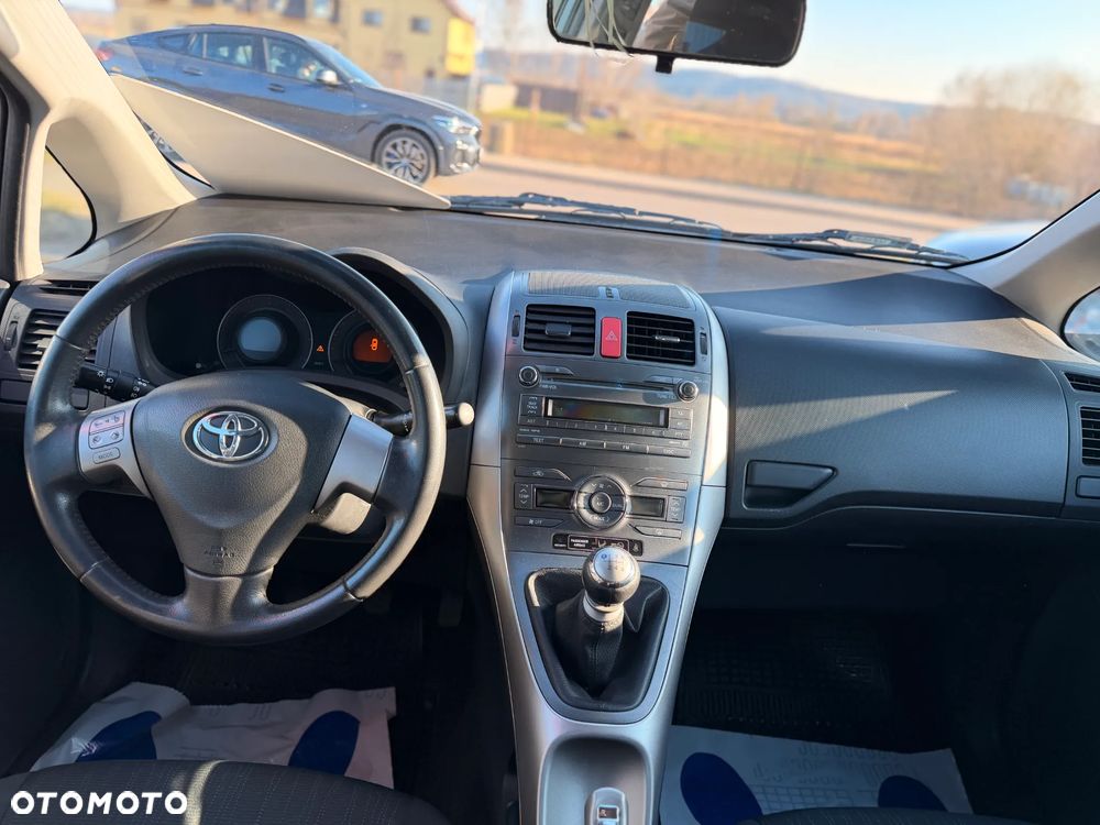 Toyota Auris 1.33 VVT-i - 20