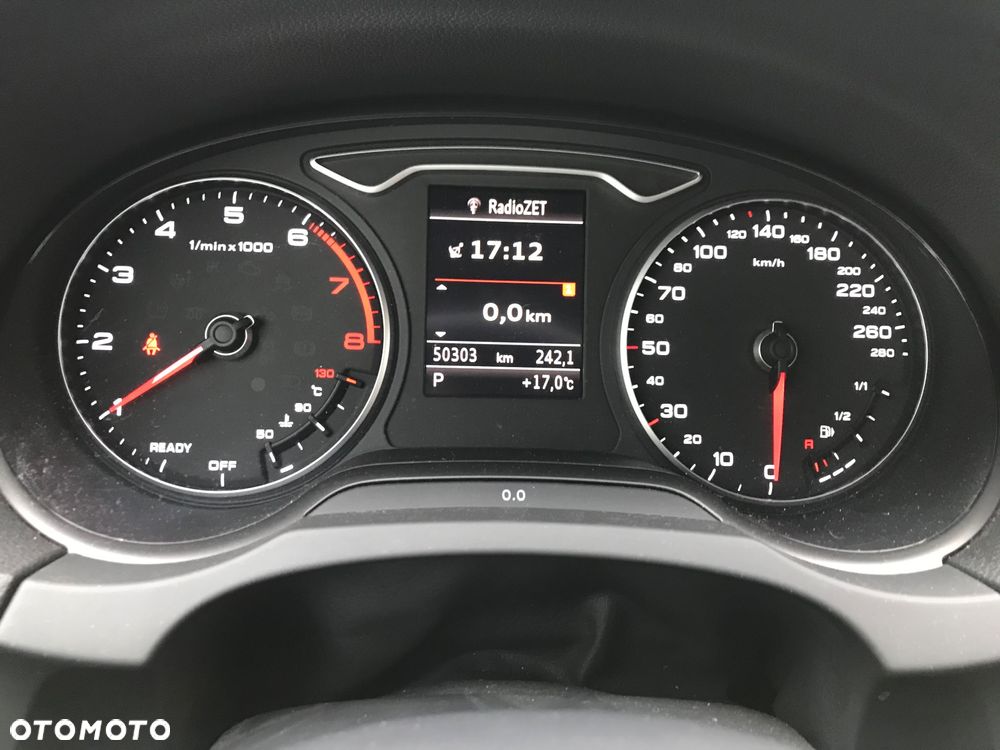 Audi A3 Limousine 30 TFSI S tronic design - 16