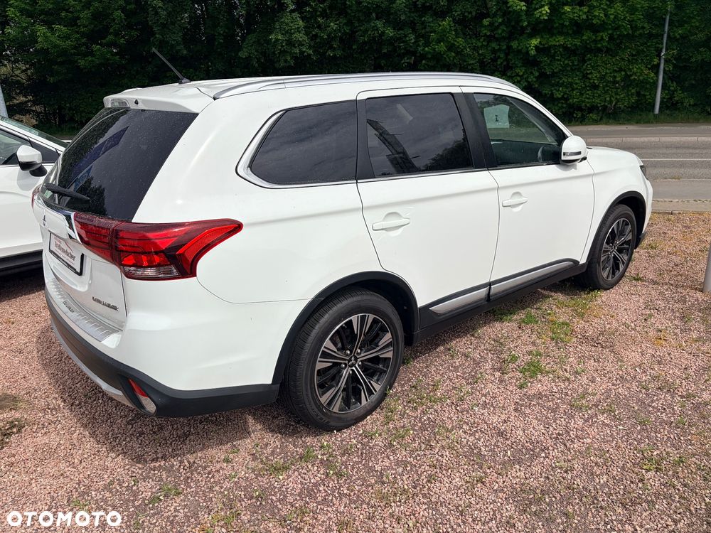 Mitsubishi Outlander 2.0 2WD Edition - 3