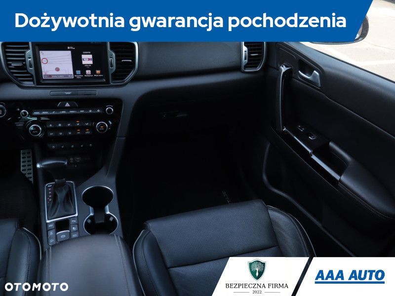 Kia Sportage - 10
