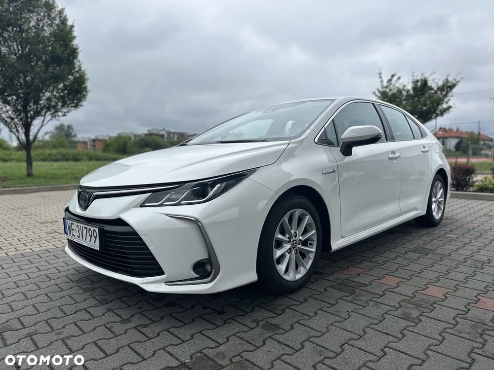 Toyota Corolla 1.8 Hybrid Comfort - 17