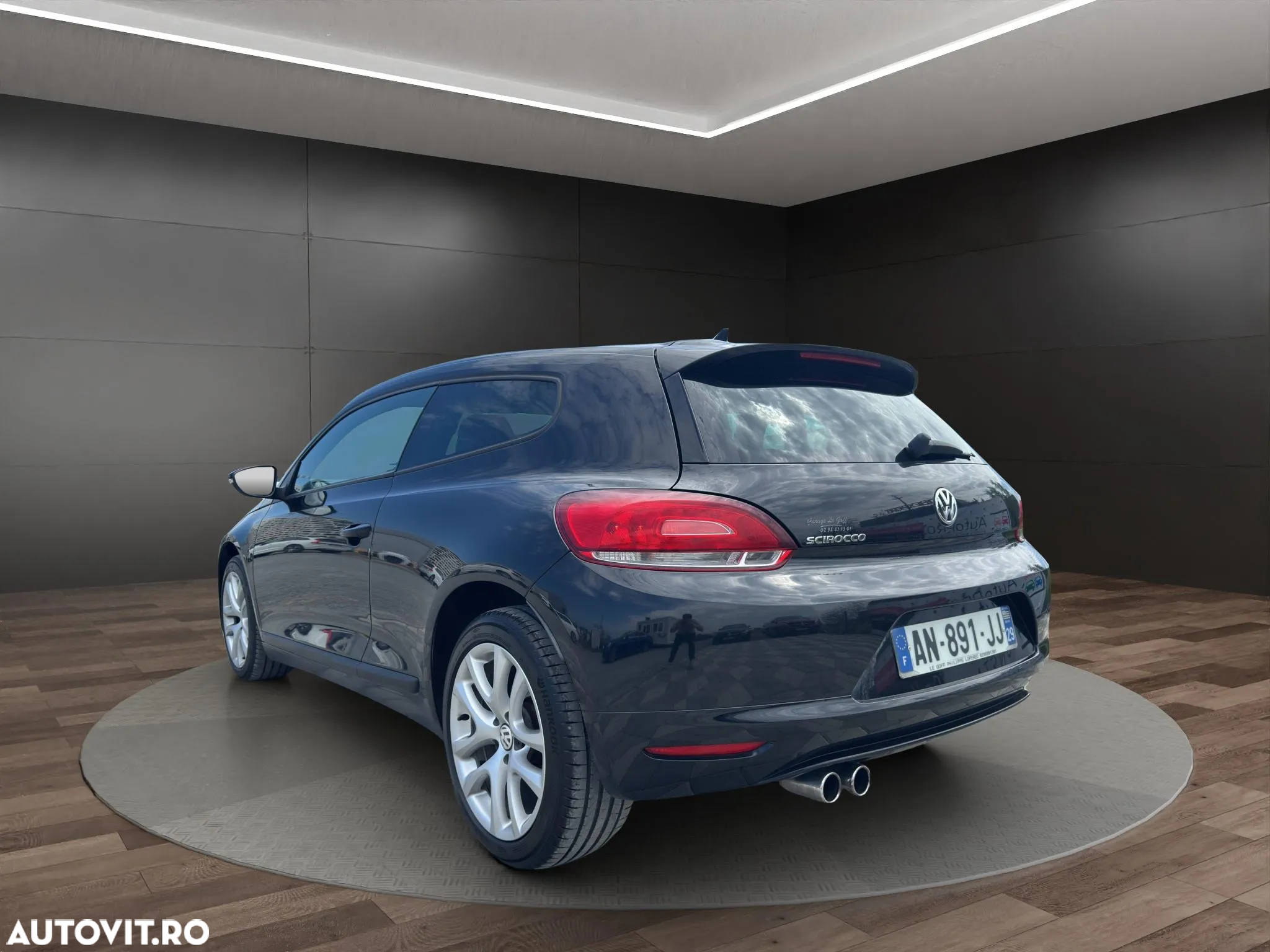 Volkswagen Scirocco 2.0 TDI DPF DSG - 3