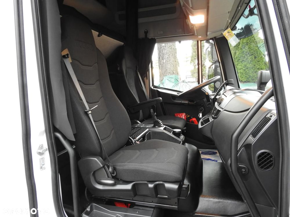 Iveco EUROCARGO 120-250 NOWY PLANDEKA WINDA 18 PALET WEBASTO KLIMATYZACJA TEMPOMAT LEDY PNEUMATYKA AUTOMAT GWARANCJA 250KM [ 1231 ] - 41