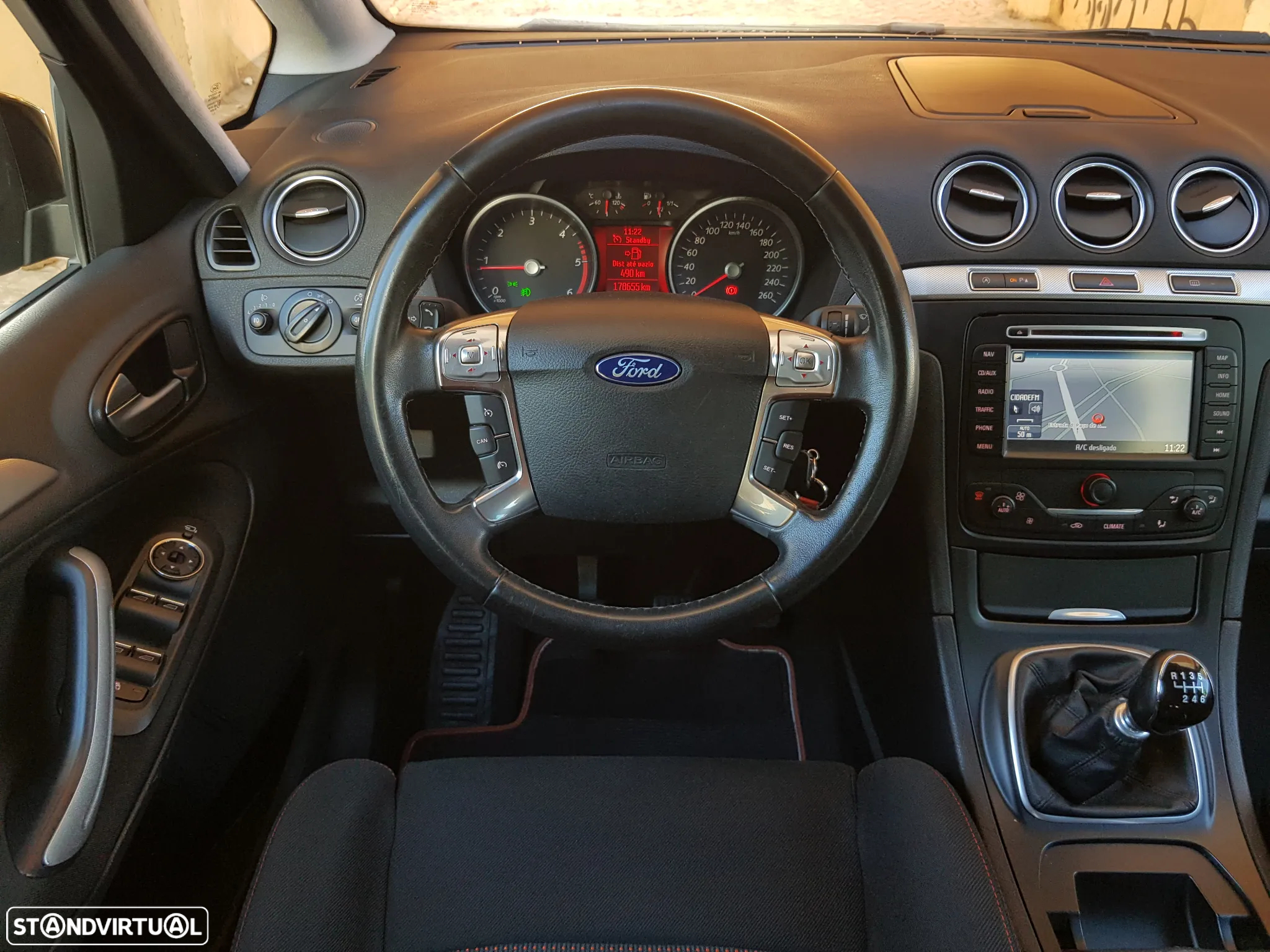 Ford S-Max 1.6 TDCi Titanium 7L - 44