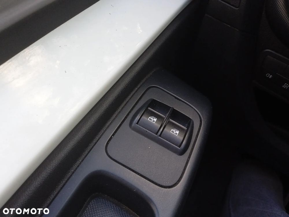 Fiat Qubo - 18
