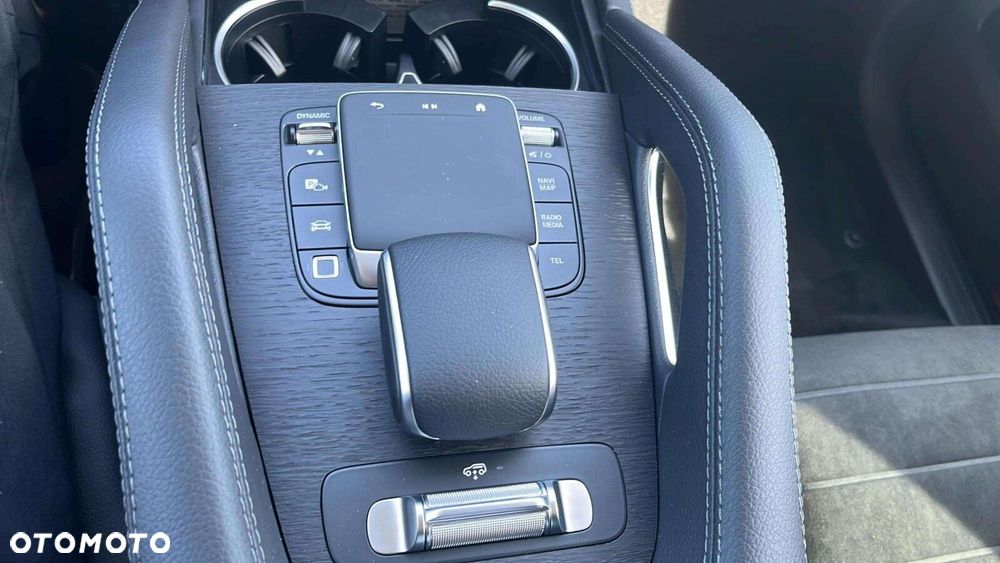 Mercedes-Benz GLE - 12
