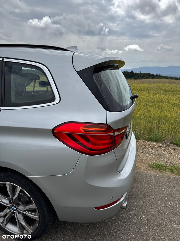 BMW Seria 2 218d Sport-Aut Advantage - 12