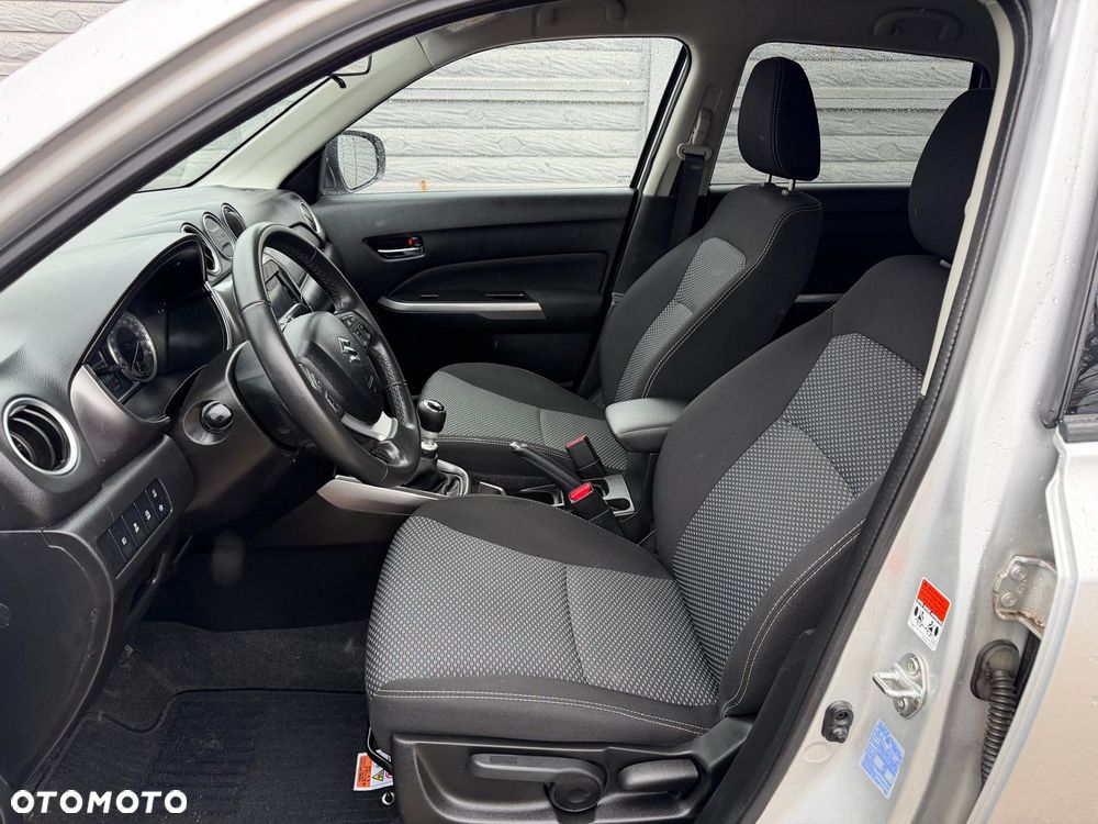 Suzuki Vitara 1.4 Boosterjet XLED 2WD - 17