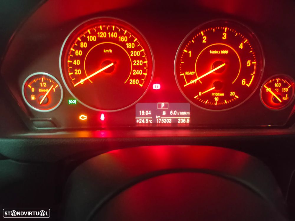 BMW 320 d Auto Pack M - 13